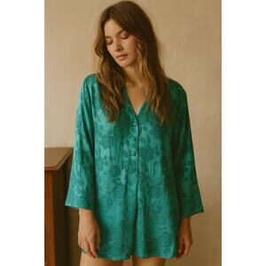 VINTAGE Victoria’s Secret Emerald Green Jacquard Floral Pajama Night Shirt – M